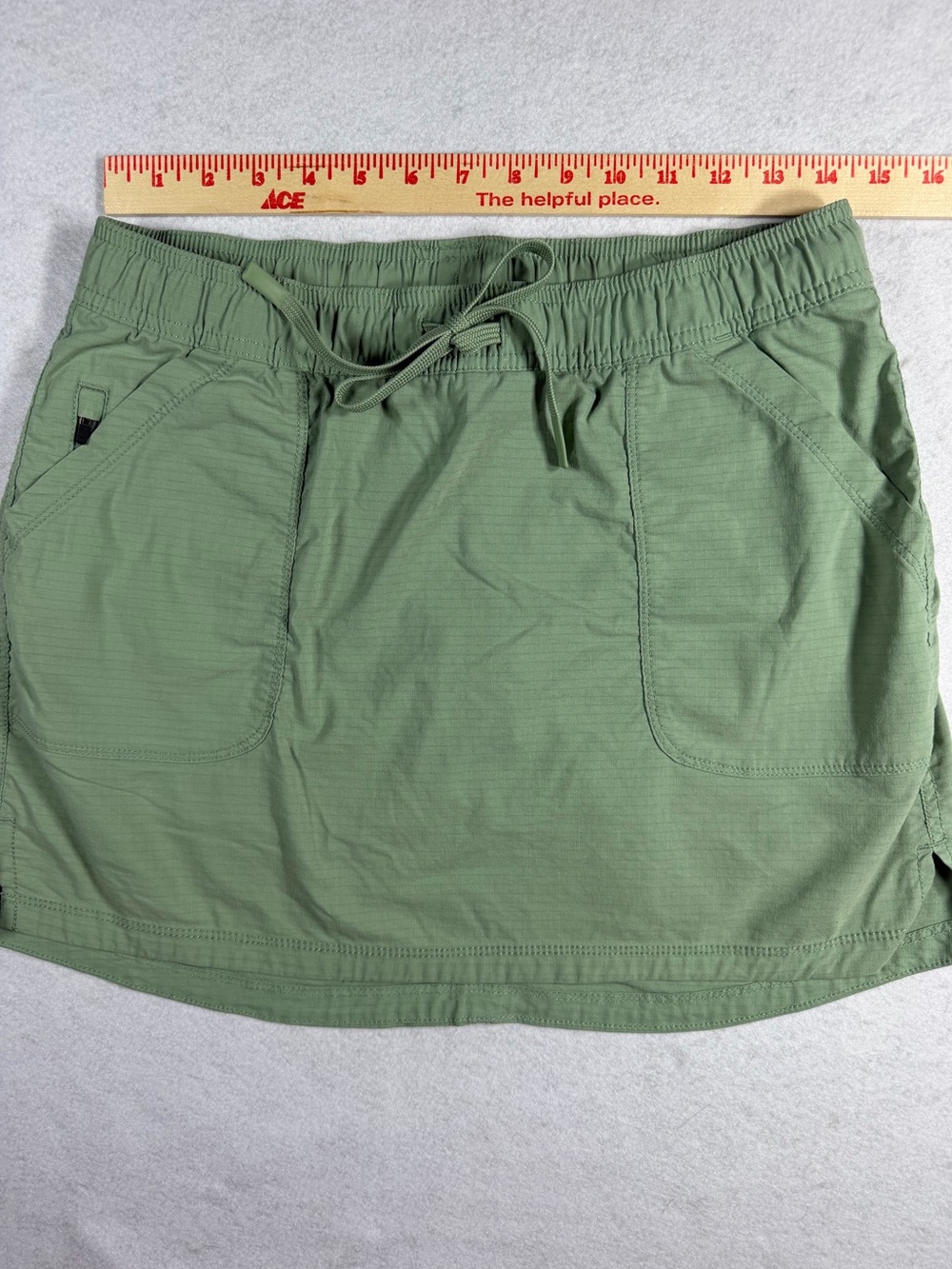Title Nine Sage Green Adventure Skort Hiking Travel Drawstring Pockets Small - Picture 11 of 11